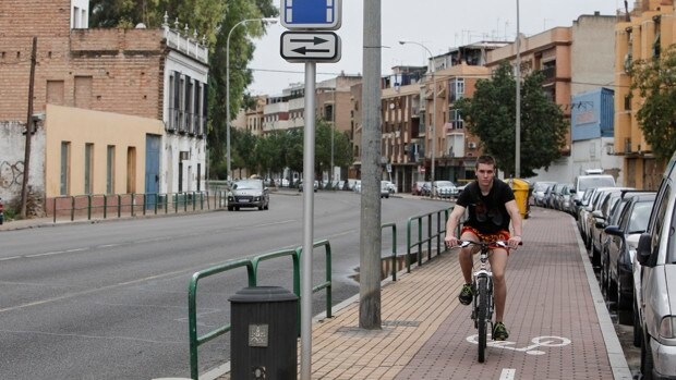 El Ayuntamiento de Córdoba amplía la red de carriles bici con cuatro nuevos tramos