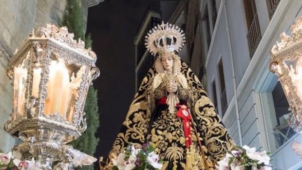 La Hermandad de la Soledad de Granada liberará a una presa tras ser indultada por el Gobierno