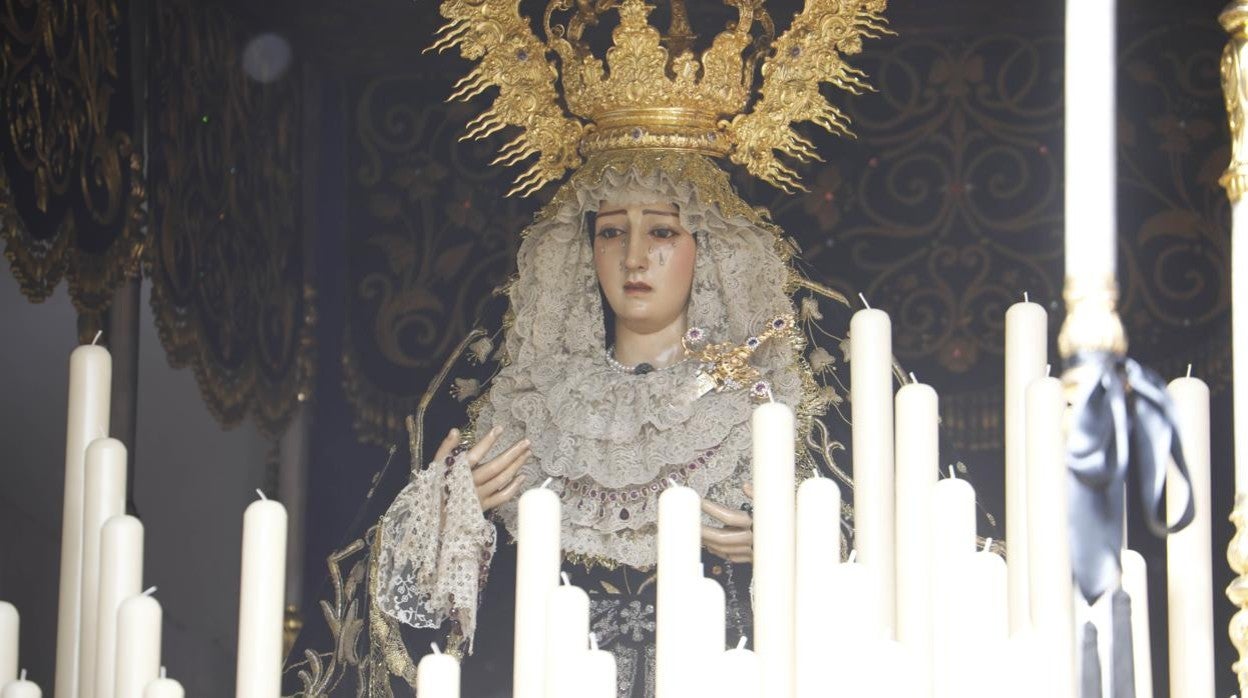 La Virgen del Mayor Dolor en su Soledad, de la hermandad del Caído