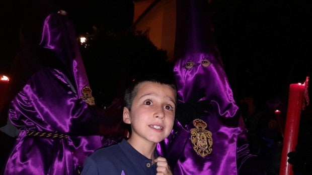 Asistir a la Semana Santa de Sevilla: el sueño cumplido de un niño enfermo de Jaén