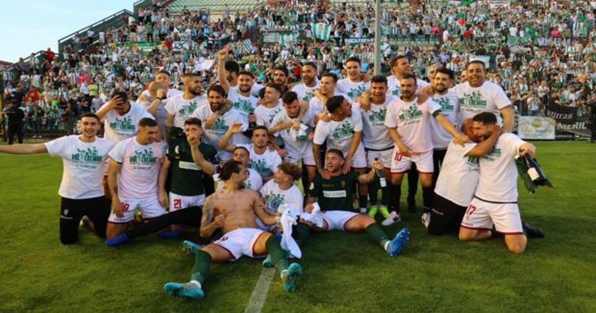 Celebración de la plantilla en Mérida