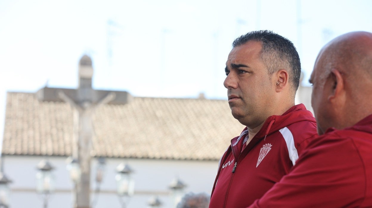 Germán Crespo durante su visita al Cristo de los Faroles