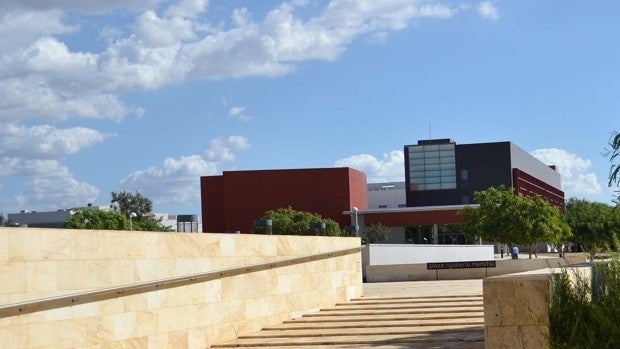 La Universidad de Almería logra implantar el Grado de Medicina el próximo curso