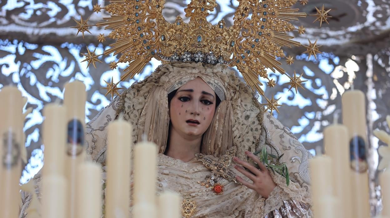 María Santísima de la Paz y Esperanza, el Miércoles Santo