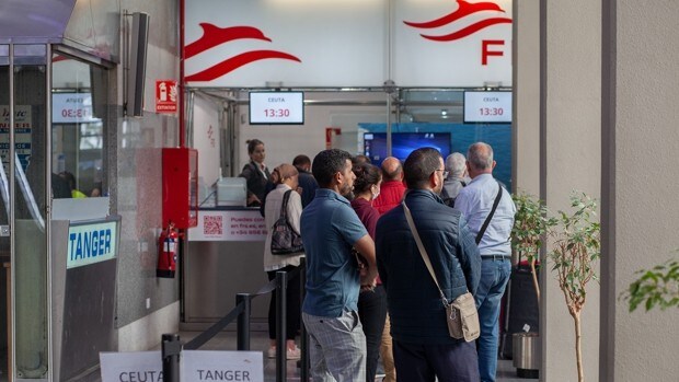 Las agencias de viaje del puerto de Algeciras vuelven a echar el cierre