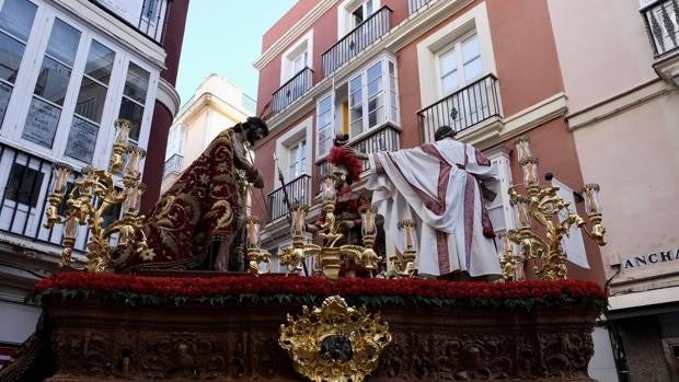 Las cofradías de Cádiz respaldan la celebración de la procesión Magna 2022 en septiembre