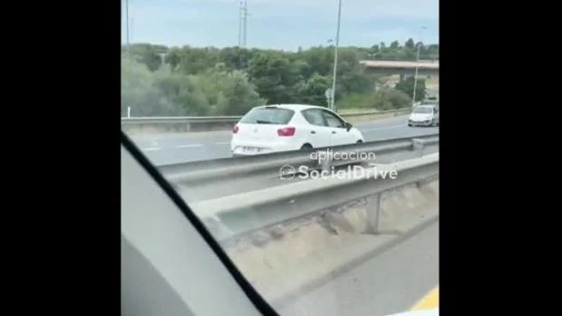 La Guardia Civil investiga el vídeo en las redes de un conductor kamikaze en Córdoba