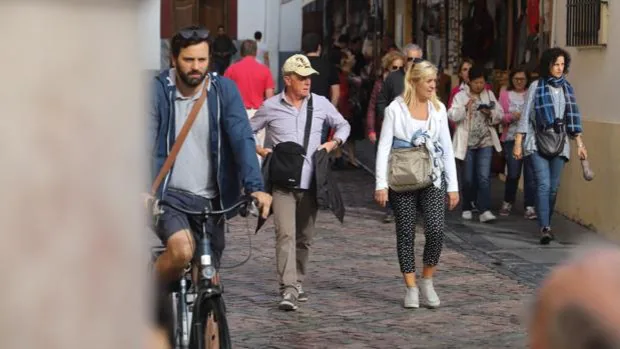 EE.UU. e Italia protagonizan la bajada del turismo extranjero en Córdoba, con desplomes de más del 36%