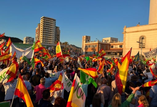 Notable afluencia en el primer acto de Olona en Andalucía