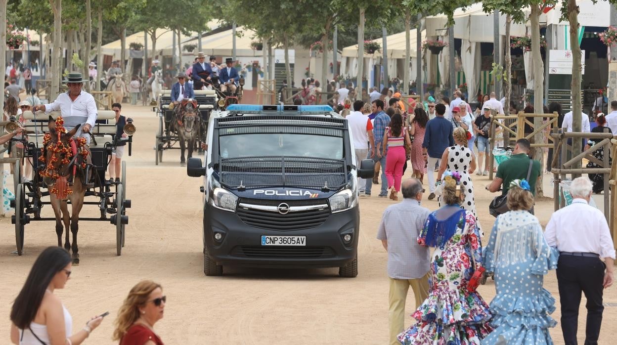 Policía en la Feria de Córdoba