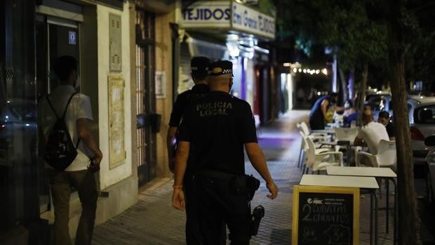 Dos detenidos en un piso de Córdoba por una agresión sexual y un apuñalamiento a otras tantas mujeres