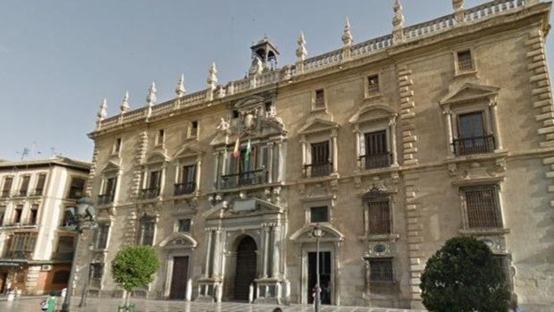 Condenado en Granada a cuatro años de prisión por abusar de su nieta