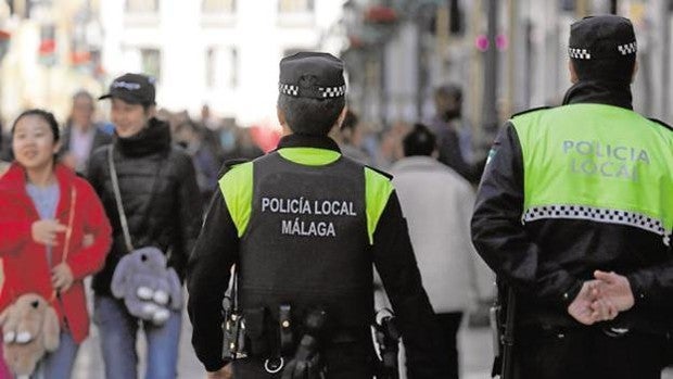 Atropella a un policía local de Málaga cuando actuaba en un accidente de tráfico