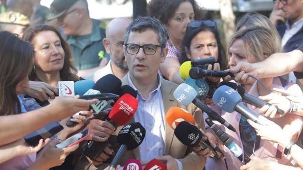 Bolaños busca rebajar la gravedad de la crisis con Argelia mientras Albares pide ayuda en Bruselas