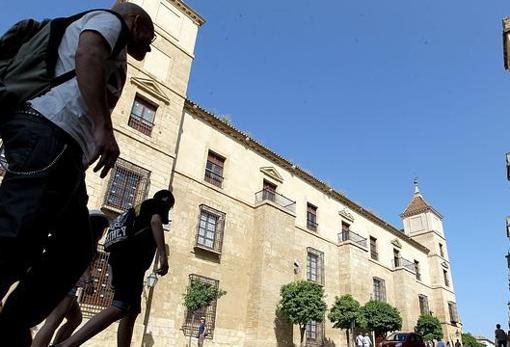 Cuentas de la diócesis de Córdoba | Crecen los ingresos y número de contribuyentes a la Iglesia por el IRPF