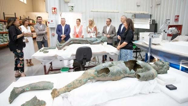 La Fundación Magtel ampliará la investigación y conservación de los efebos romanos de Pedro Abad