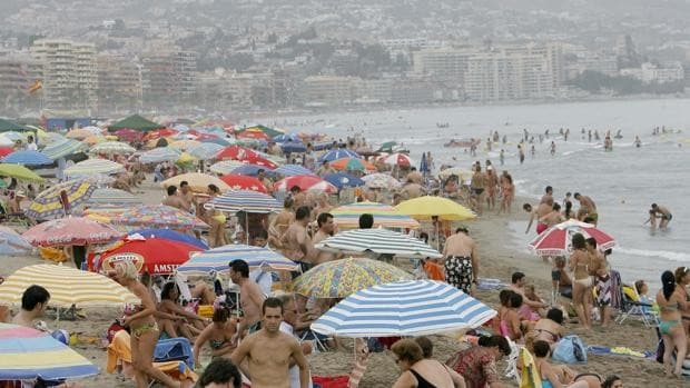 Alquilar un piso en la Costa del Sol, la 'playa' de Córdoba, este verano cuesta un 7,3% más que en 2021