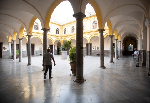 Interior de la facultad de Derecho de Granada