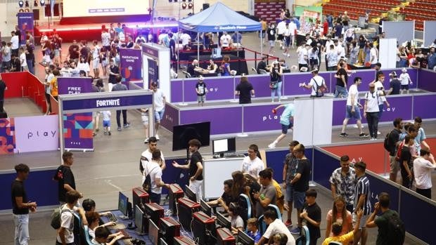 Play Córdoba Game Fest | Más 15.000 personas disfrutan en Vista Alegre de videojuegos y nuevas tecnologías