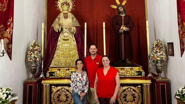 El Amor estrena las peanas de capilla del Señor del Silencio y la Virgen de la Encarnación de Córdoba