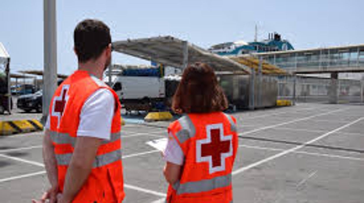 Voluntarios de la Cruz Roja