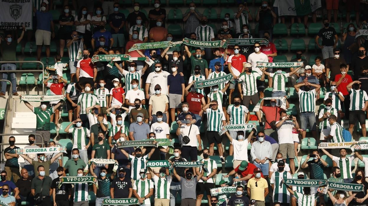 La afición del Córdoba en El Arcángel