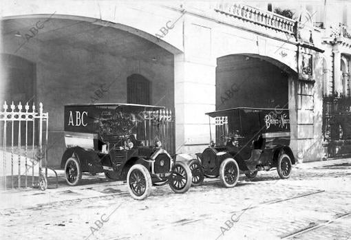 Automoviles de reparto de Blanco y Negro y ABC en 1911