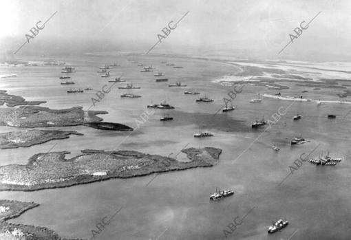Flotilla invasora en Playa Girón