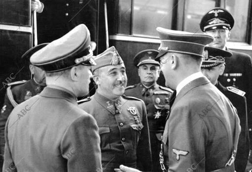 Primer saludo entre Hitler y Franco en Hendaya