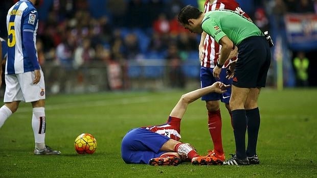 Tiago, operado con éxito de su fractura de tibia