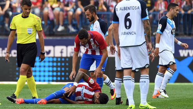 Augusto se rompe el ligamento cruzado