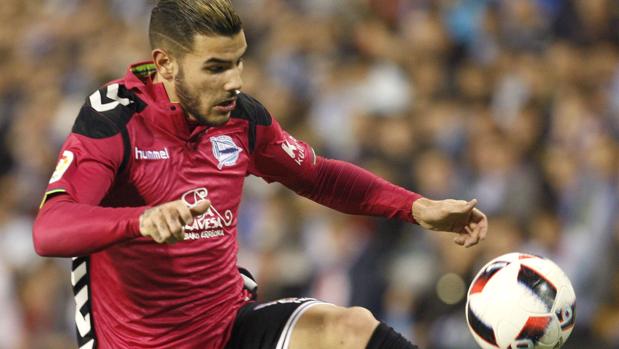 El Atlético explica la marcha de Theo Hernández y menosprecia al francés