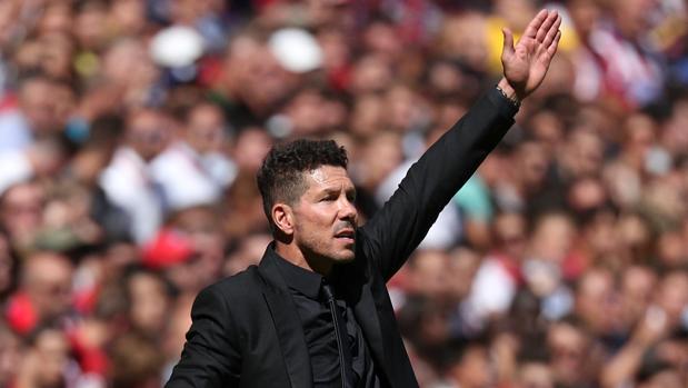 Simeone: «La llegada de Costa nos pone muy contentos»