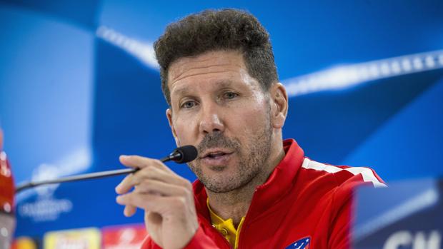 Simeone: «Conte es mejor que yo»