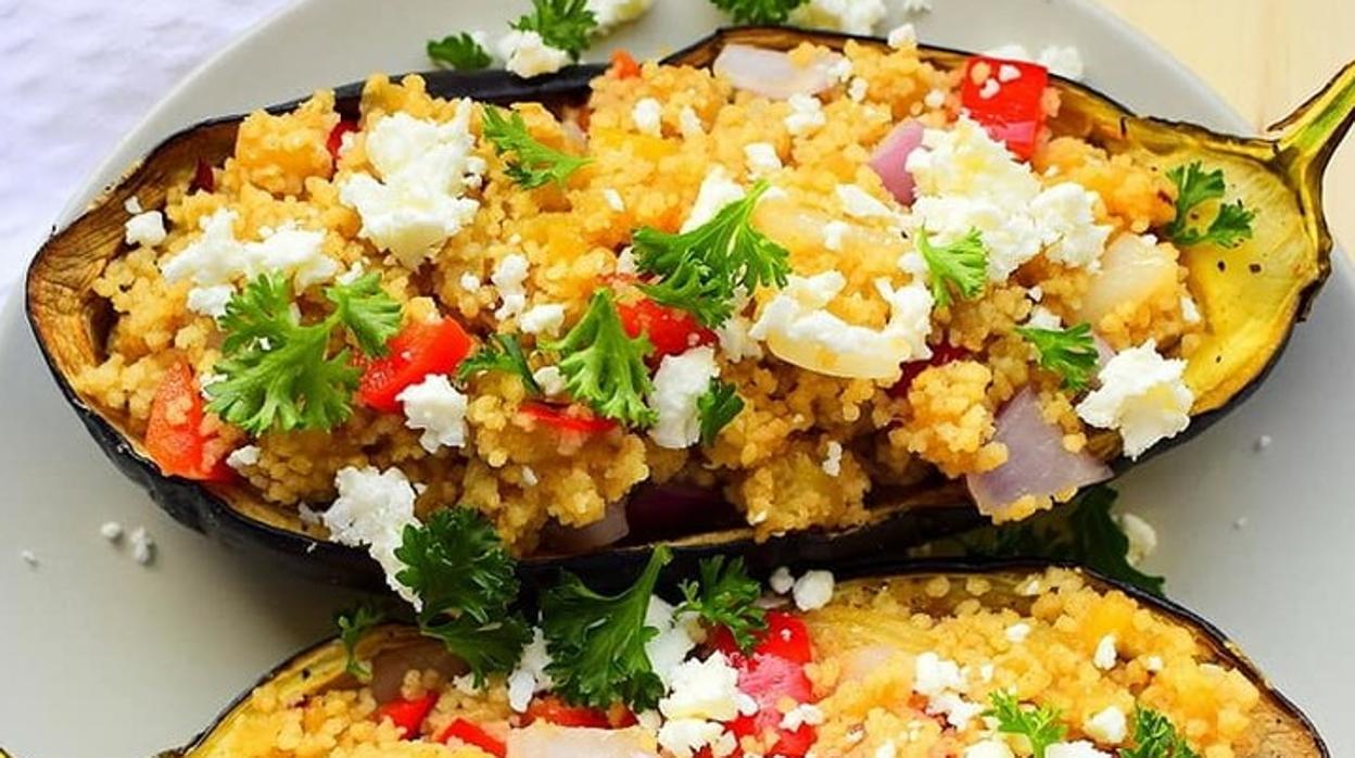 Berenjenas rellenas de cous cous y verduras