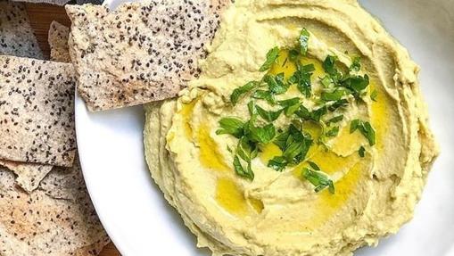 Hummus de aguacate.