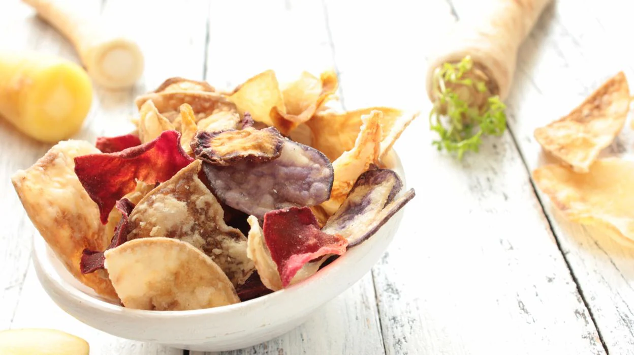 Puedes preparar chips caseros con todo tipo de vegetales
