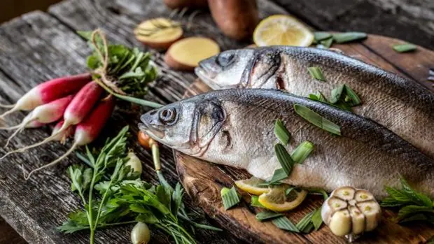 Lubina, dorada y corvina: los beneficios del pescado que más se ve en el súper