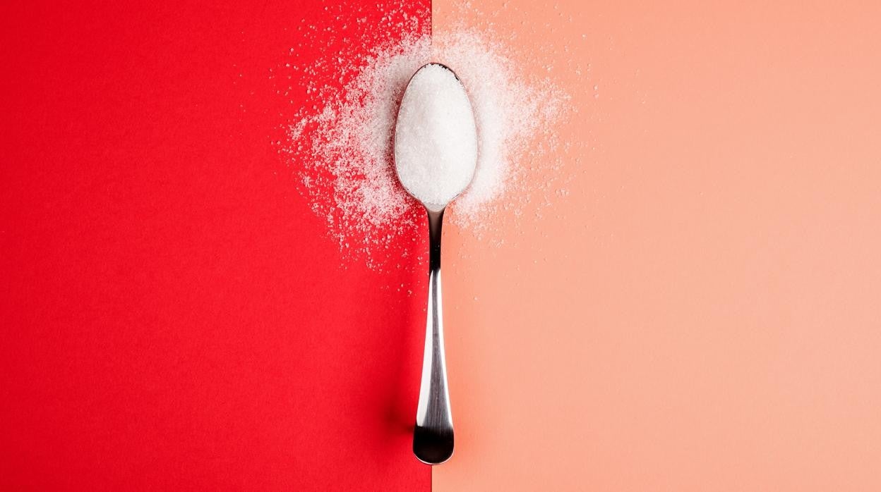 El consumo diario de azúcar.