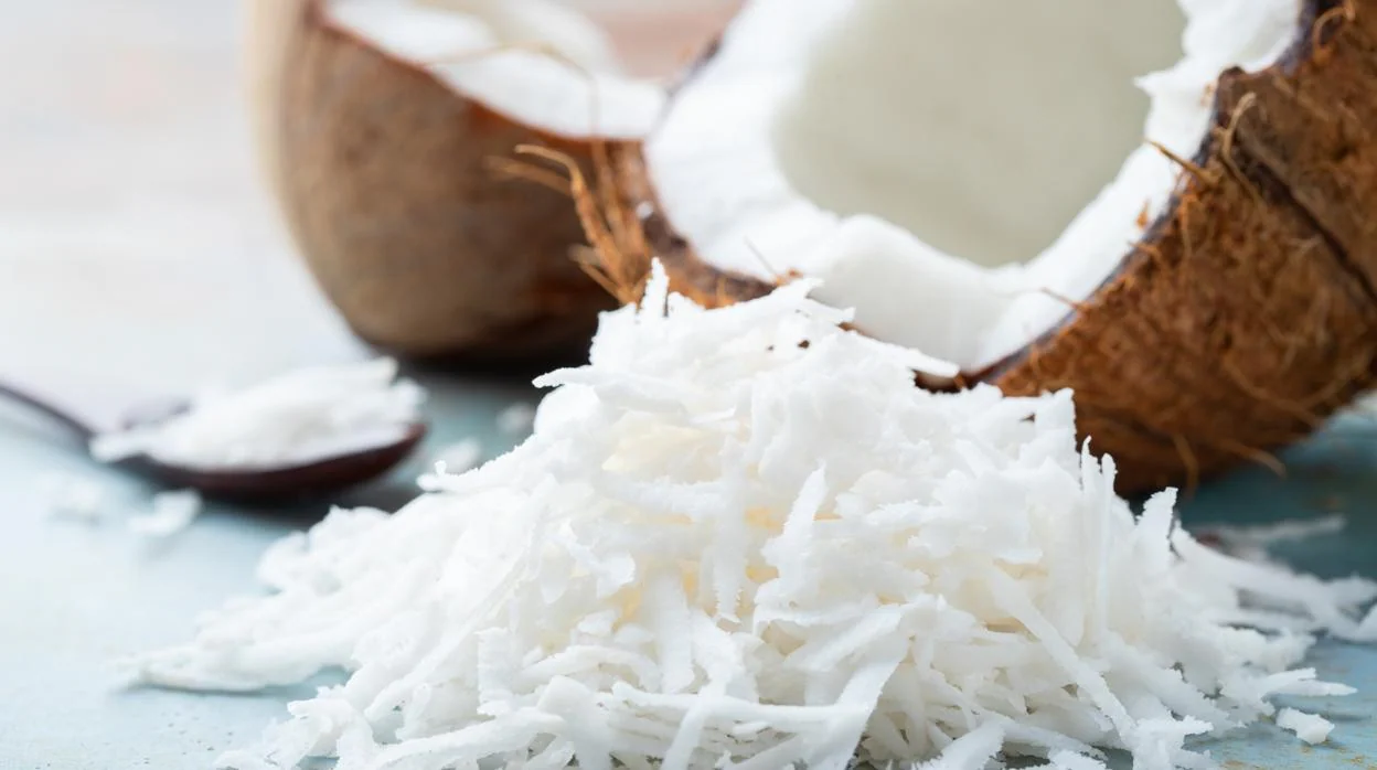 Beneficios del coco y nueve formas de usarlo en la cocina.