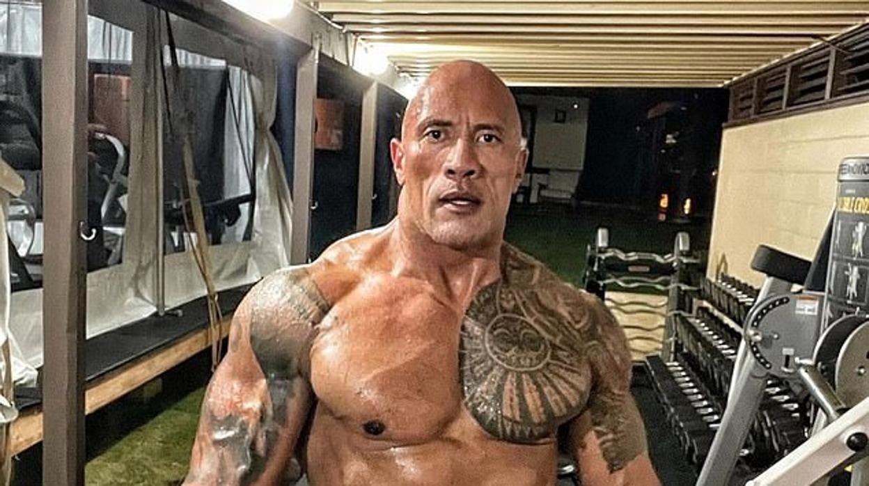 La espectacular dieta de 'La Roca' Dwayne Johnson: 6.000 calorías al día y 400 kilos de bacalao al año