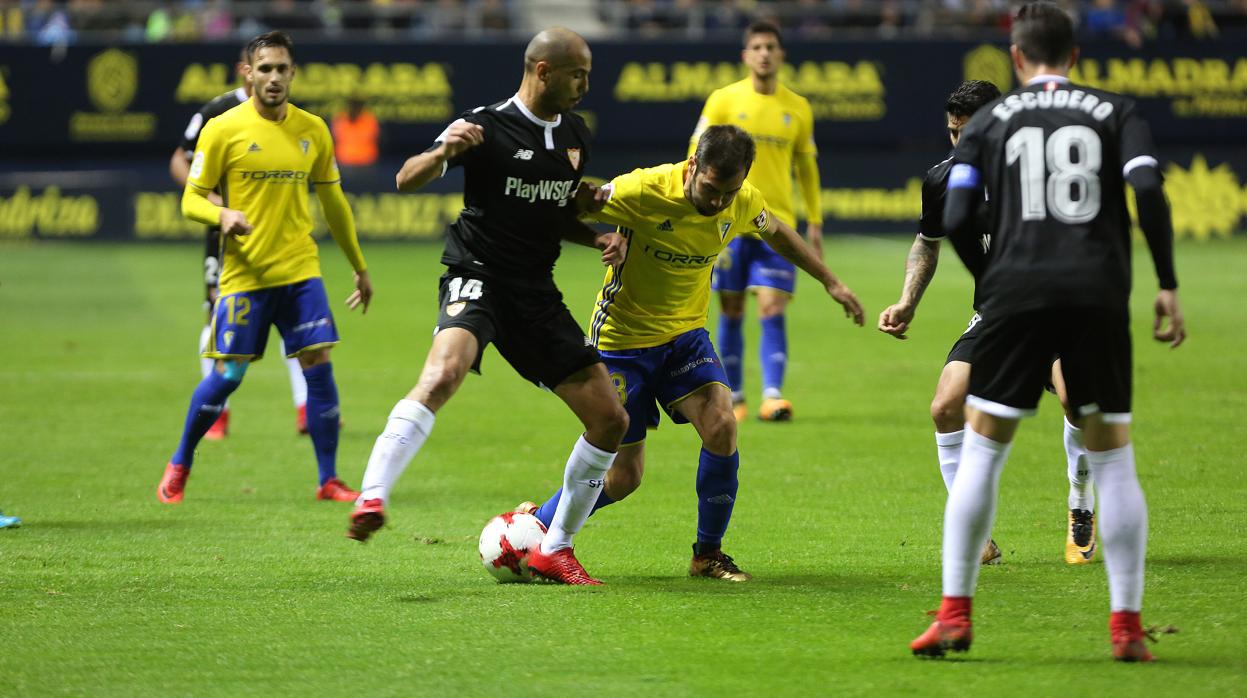 Cádiz CF y Sevilla FC se volverán a ver las caras en un encuentro de competición oficial.