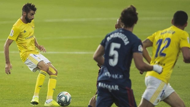 Huesca contra Cádiz CF: horario, fecha, TV y dónde seguir on line