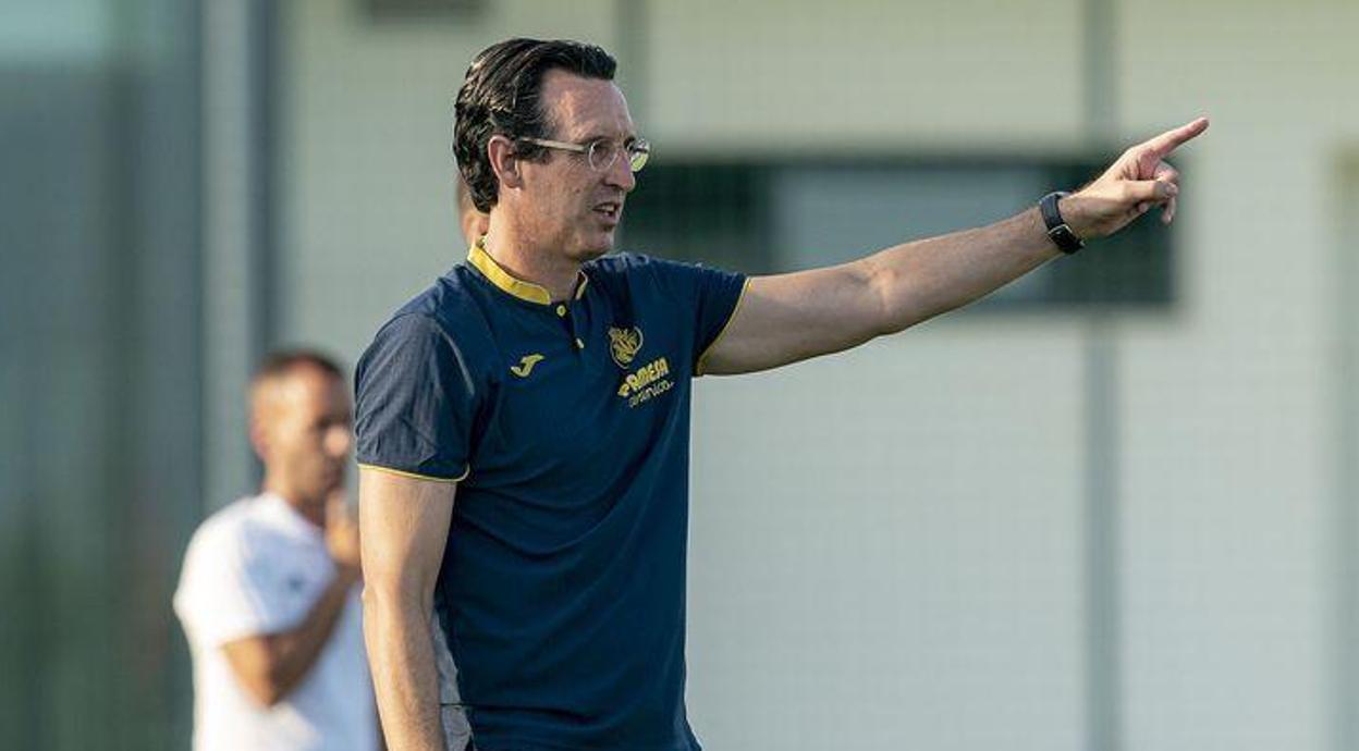 Unai Emery es el entrenador del Villarreal.