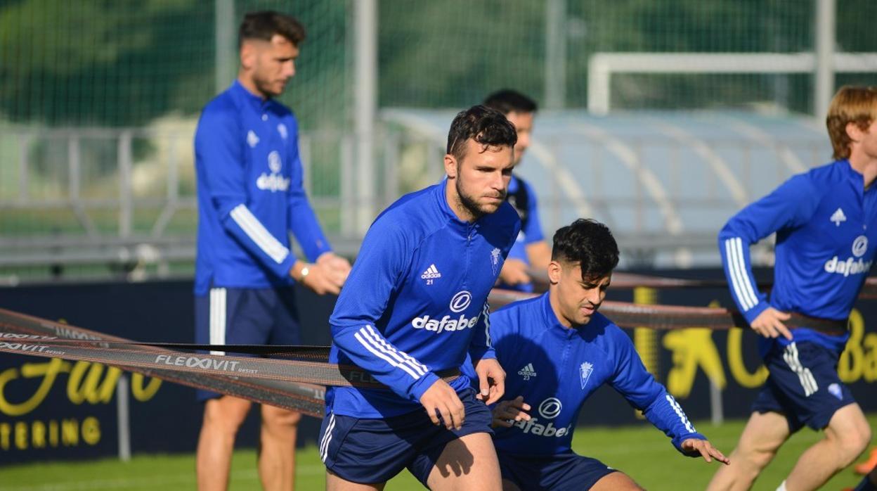 Álvaro Giménez, durante un entrenamiento.