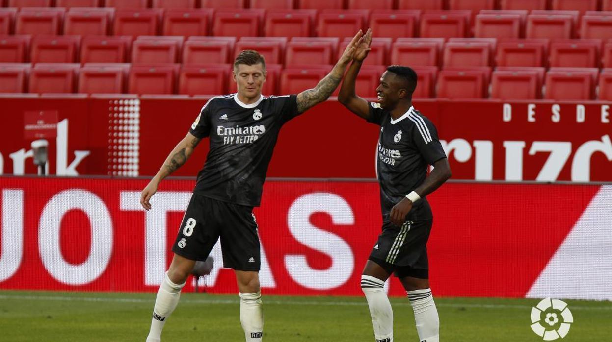 El Real Madrid ganó en el Sánchez Pizjuán al Sevilla FC.