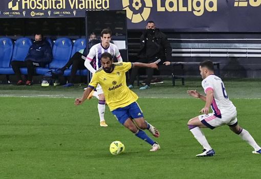 Fali fue de los mejores ante el Valladolid partiendo desde la medular.