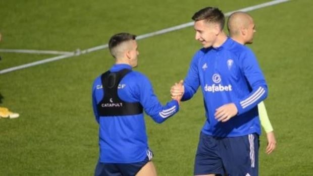 «Me han dicho que vendrán dos jugadores más además de Saponjic»