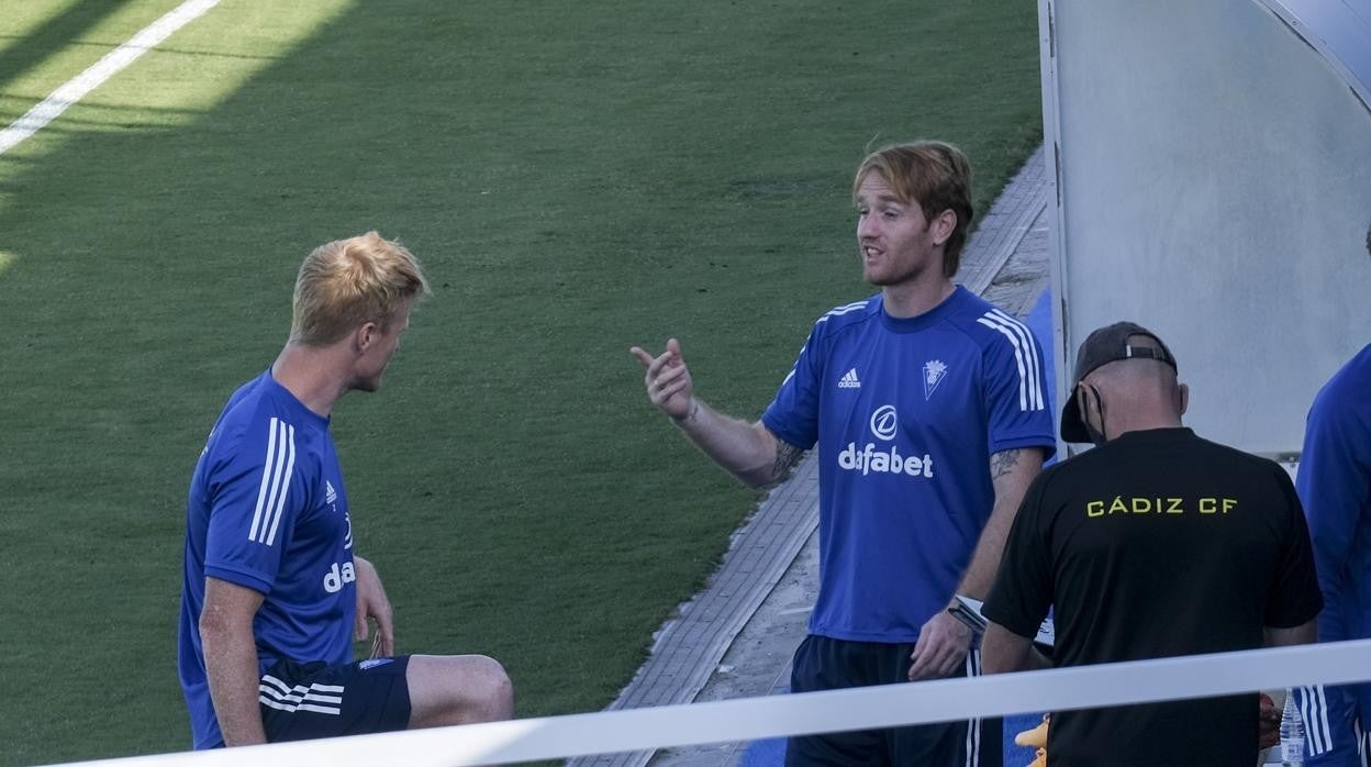 Ni Jens Jonsson ni Álex podrán estar ante el Athletic.