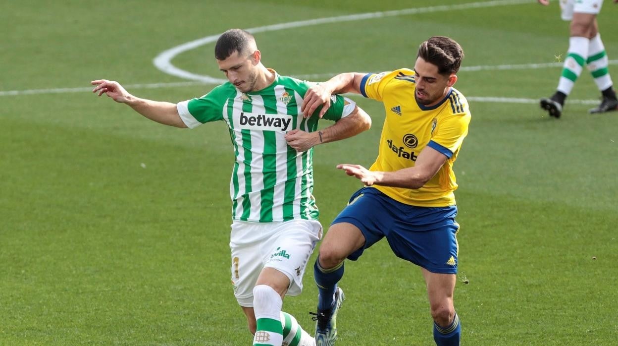 Rubén Sobrino en el partido ante el Betis